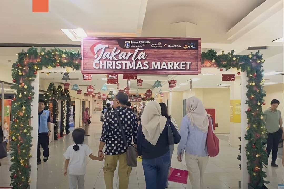 JAKARTA CHRISTMAS MARKET 2025 TELAH DIMULAI, DORONG PROMOSI UMKM BINAAN JAKPRENEUR DI BLOK M HUB