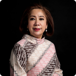 Martiana Debora Paruhum